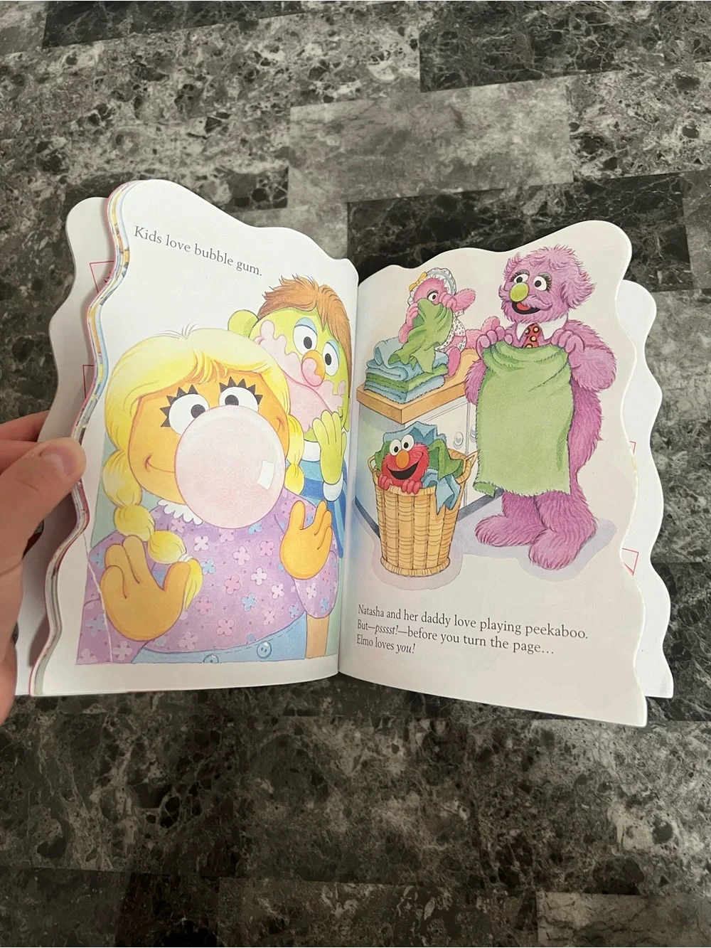 Sesame Street Elmo Loves You! Board Book 2005 Sarah Albee Dalmatian Press Kids